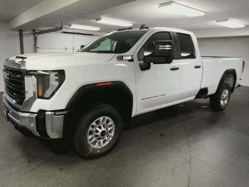 New 2026 GMC Sierra 2500 Pro w/ 1SA Pro Safety Plus Package AWD/4WD image 36