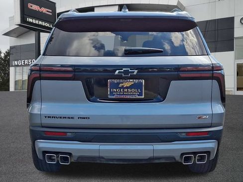 Used 2026 Chevrolet Traverse Z71 AWD/4WD image 23