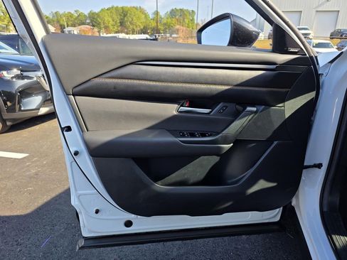 Certified 2025 MAZDA CX-50 2.5 Hybrid w/ Weather Package image 11