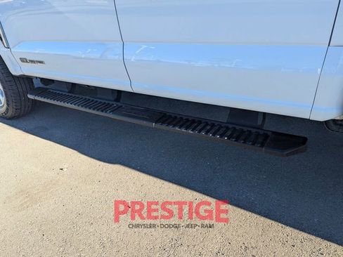 Used 2024 Ford F250 XLT image 29