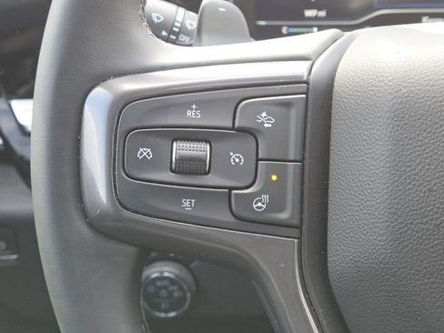 Certified 2025 Chevrolet Silverado 1500 High Country w/ Technology Package AWD/4WD image 15
