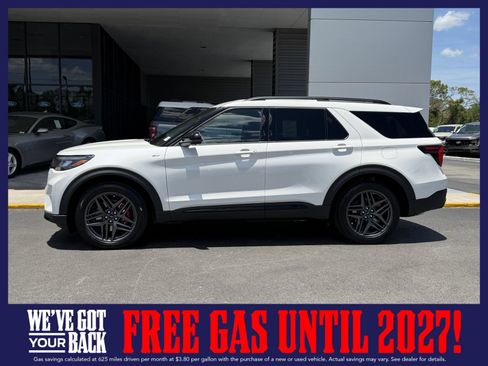 New 2026 Ford Explorer ST-Line w/ ST-Line Street Pack RWD image 7