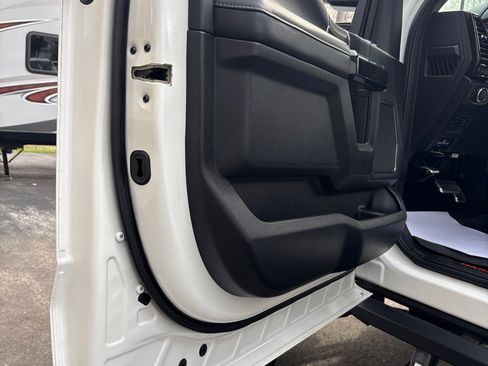 Used 2020 Ford F250 Lariat w/ Lariat Ultimate Package image 46