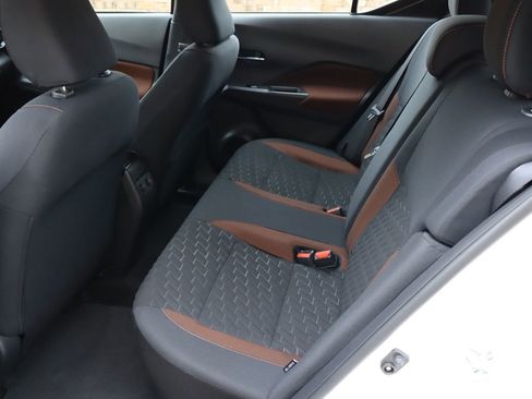 Used 2023 Nissan Kicks SR FWD image 5