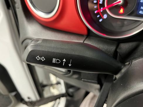 Used 2021 Jeep Wrangler Unlimited Rubicon AWD/4WD image 31