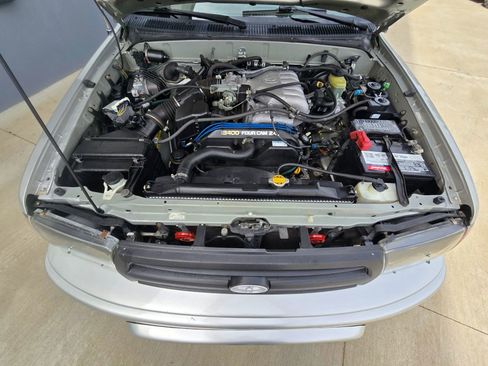 Used 1999 Toyota 4Runner Limited image 32