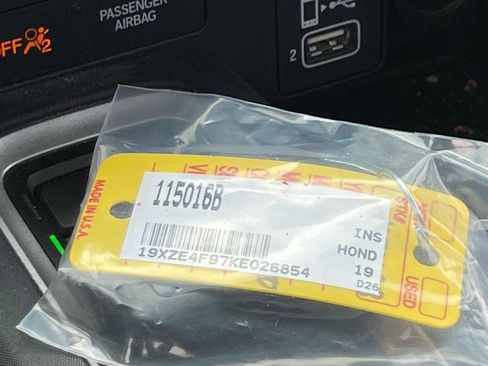 Used 2019 Honda Insight Touring image 12