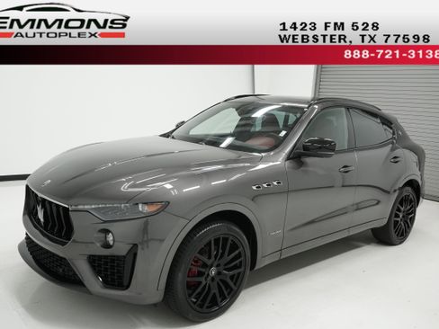 Used 2021 Maserati Levante GranSport image 1
