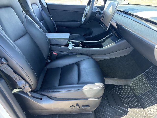 Used 2020 Tesla Model Y Long Range AWD/4WD image 11