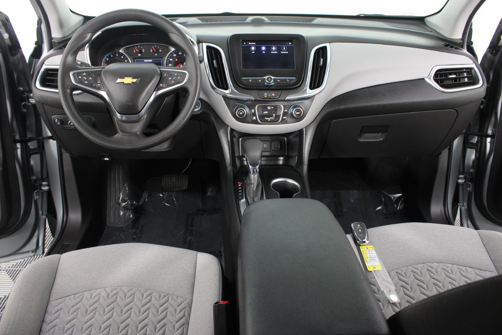 Used 2024 Chevrolet Equinox LS w/ LS Convenience Package FWD image 9