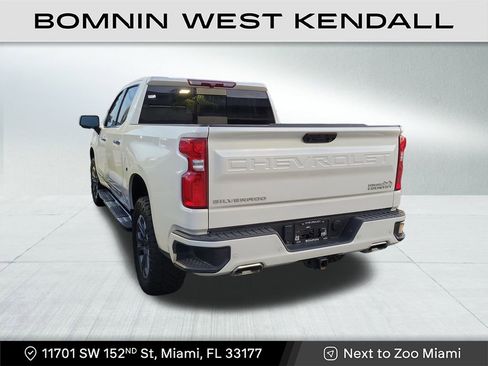 Used 2024 Chevrolet Silverado 1500 High Country image 3