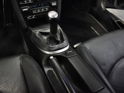 Used 2009 Porsche Cayman S image 15