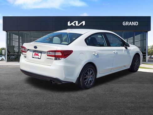 Used 2020 Subaru Impreza Premium image 5