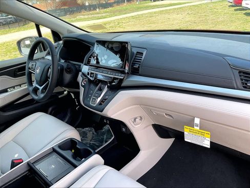 New 2026 Honda Odyssey EX-L image 10