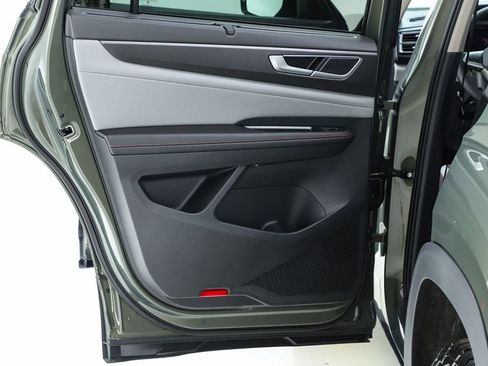 New 2026 Volkswagen Atlas Peak Edition image 57