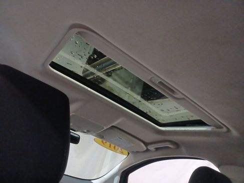 Used 2019 Ford EcoSport SE image 16