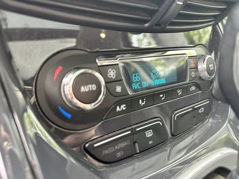 Used 2013 Ford Escape Titanium AWD/4WD image 23
