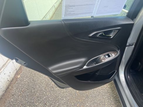 Used 2025 Chevrolet Malibu LT w/ Redline Edition image 12