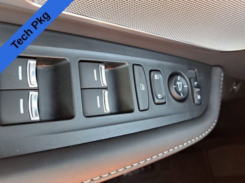 Used 2025 Acura RDX w/ Technology Package image 15