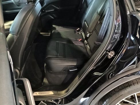 Used 2019 Porsche Cayenne AWD/4WD image 29