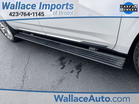 Used 2022 Cadillac Escalade ESV Premium Luxury w/ Performance Package image 39