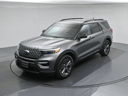Certified 2023 Ford Explorer XLT w/ Equipment Group 202A RWD image 42