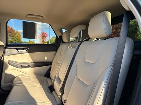 Used 2020 Ford Edge Titanium w/ Cargo Accessory Package image 29