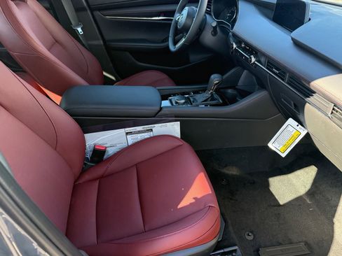 New 2026 MAZDA MAZDA3 Carbon image 11