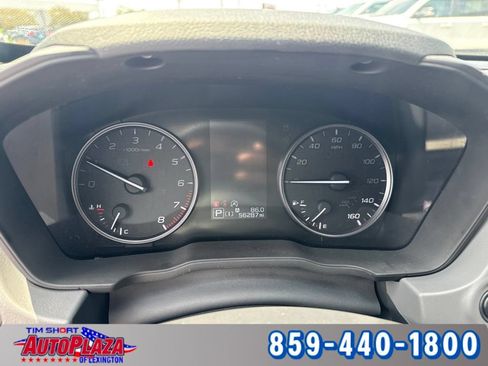 Used 2024 Subaru Crosstrek 2.0i Premium AWD/4WD image 4