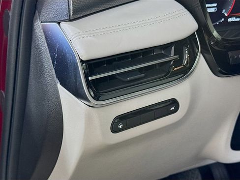 Used 2026 INFINITI QX60 Luxe w/ Cargo Package image 11