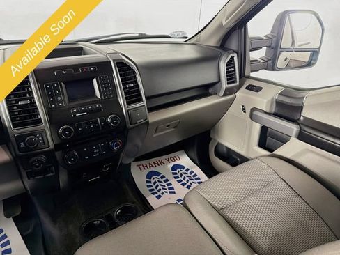Used 2018 Ford F150 XLT w/ Equipment Group 301A Mid AWD/4WD image 22