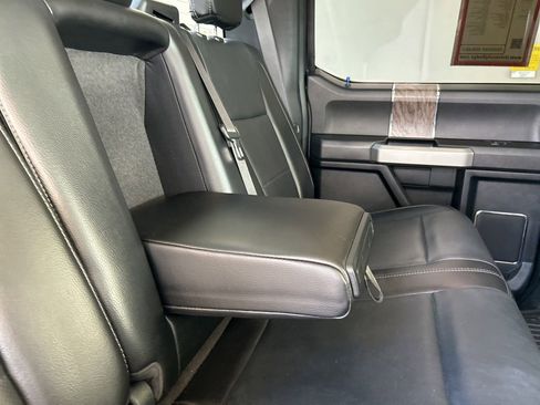 Used 2017 Ford F250 Lariat w/ Lariat Ultimate Package image 32