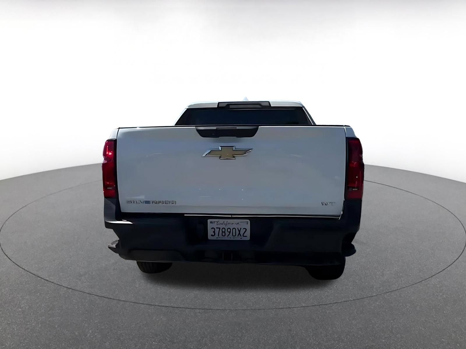 Used 2024 Chevrolet Silverado EV W/T AWD/4WD image 12