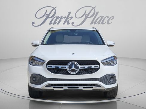 Used 2022 Mercedes-Benz GLA 250 w/ Premium Package Lite image 8