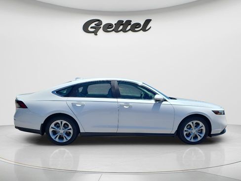 Used 2023 Honda Accord LX image 4