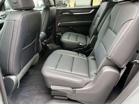 New 2026 GMC Acadia Elevation w/ Elevation Premium Package image 16