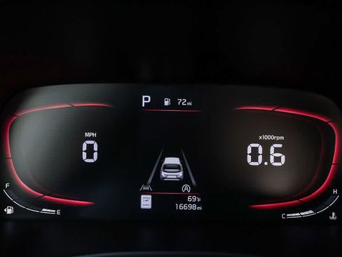 Used 2023 Kia Soul GT-Line FWD image 21