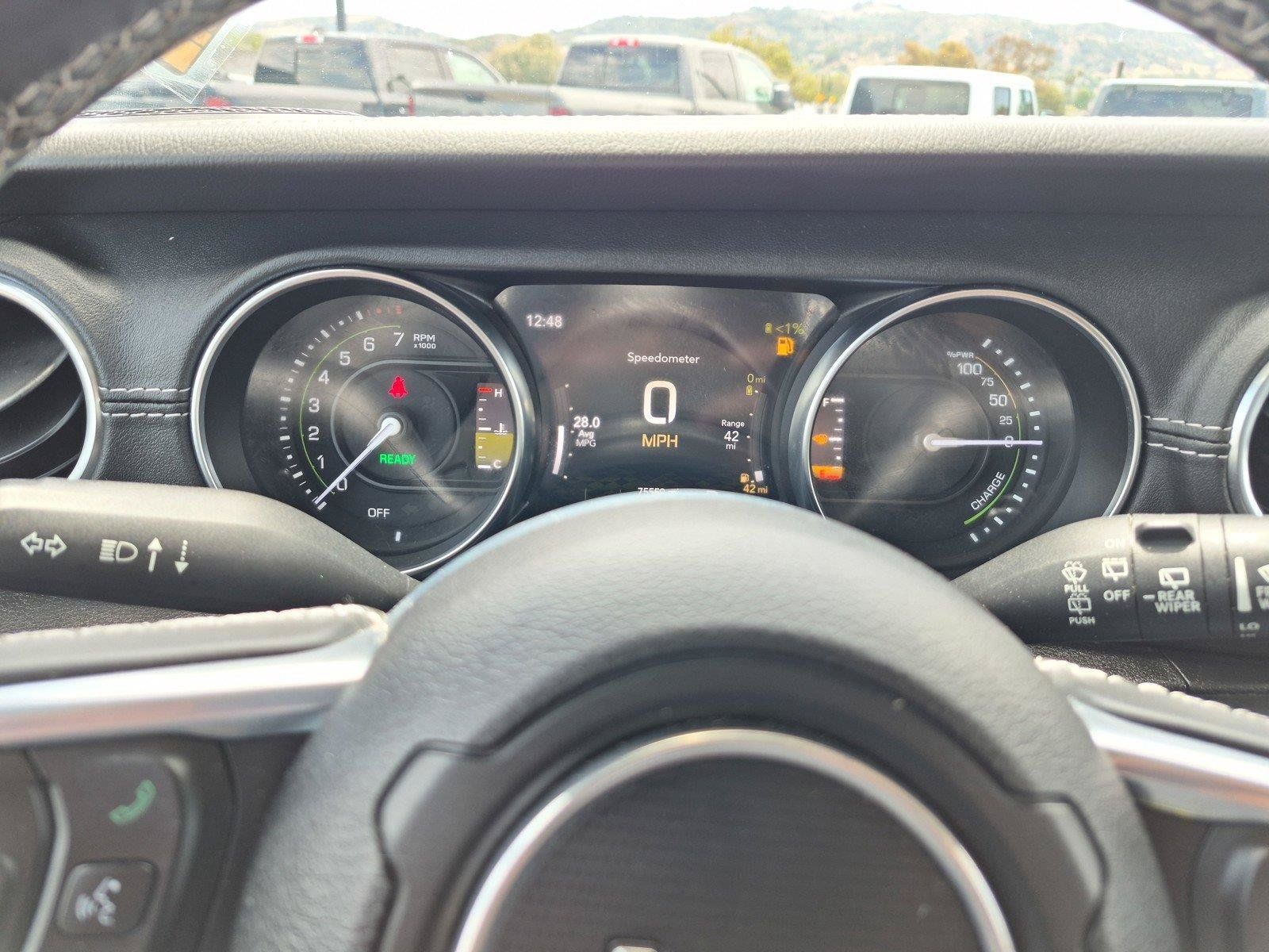 Used 2022 Jeep Wrangler Unlimited Sahara AWD/4WD image 26