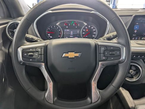 Used 2022 Chevrolet Blazer LT image 13