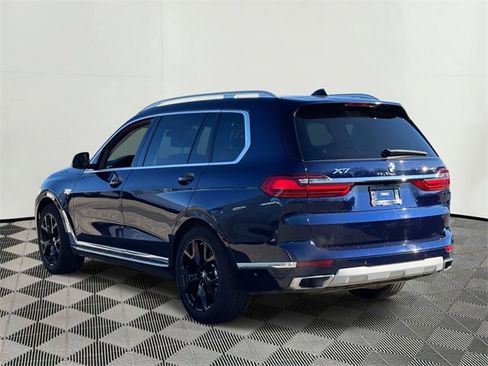 Used 2021 BMW X7 xDrive40i w/ Premium Package image 8