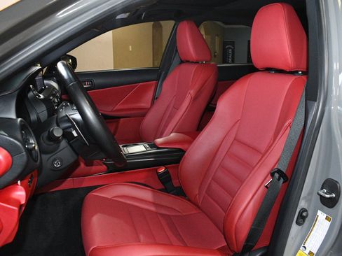 Used 2024 Lexus IS 350 F Sport RWD image 7