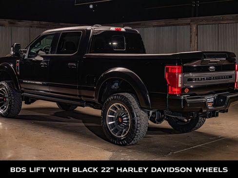 Used 2022 Ford F250 Lariat w/ Lariat Ultimate Package AWD/4WD image 6