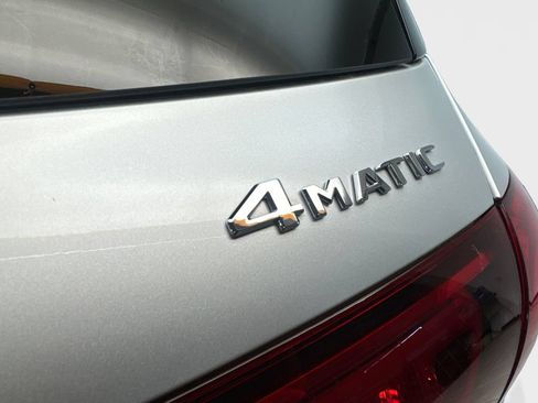 Used 2021 Mercedes-Benz GLE 450 4MATIC image 24