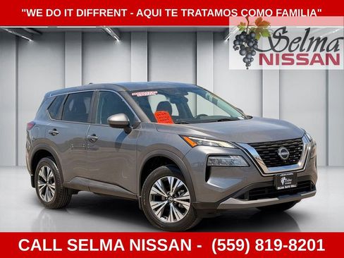Used 2023 Nissan Rogue SV FWD image 1