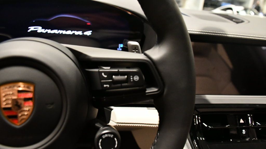 Certified 2026 Porsche Panamera 4 AWD/4WD image 12