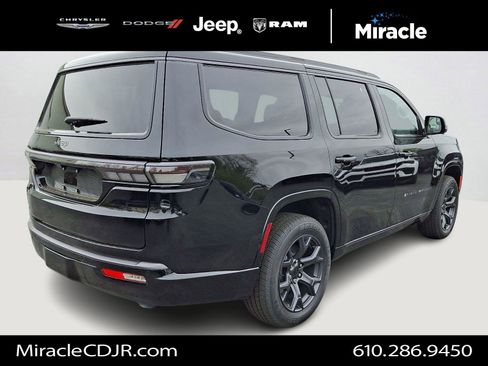 New 2026 Jeep Grand Wagoneer Limited w/ Premium Group II AWD/4WD image 3
