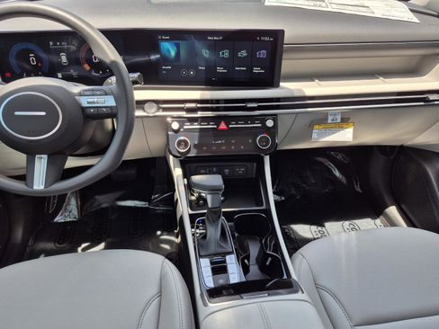New 2026 Hyundai Tucson SEL FWD image 13