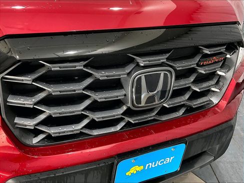 Used 2023 Honda Passport TrailSport image 32