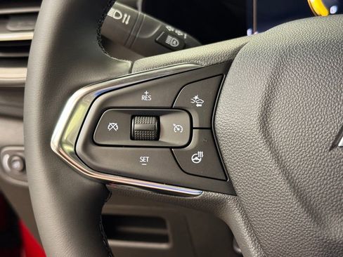 New 2026 Chevrolet TrailBlazer LT w/ LT Cold Weather Package FWD image 31
