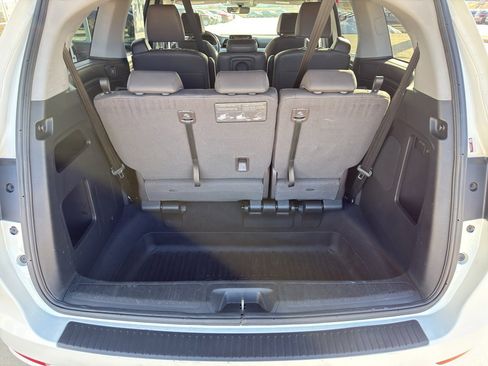 Used 2018 Honda Odyssey EX-L image 17